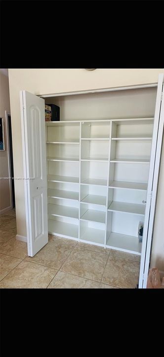 Active With Contract: $3,300 (4 beds, 2 baths, 2365 Square Feet)