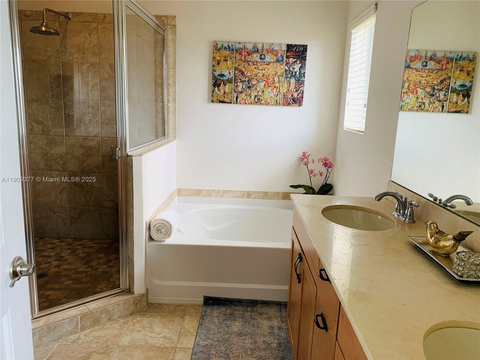 Active With Contract: $3,300 (4 beds, 2 baths, 2365 Square Feet)