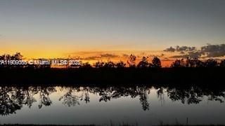 En Venta: $948,000 (5 camas, 3 baños, 2672 Pies cuadrados)