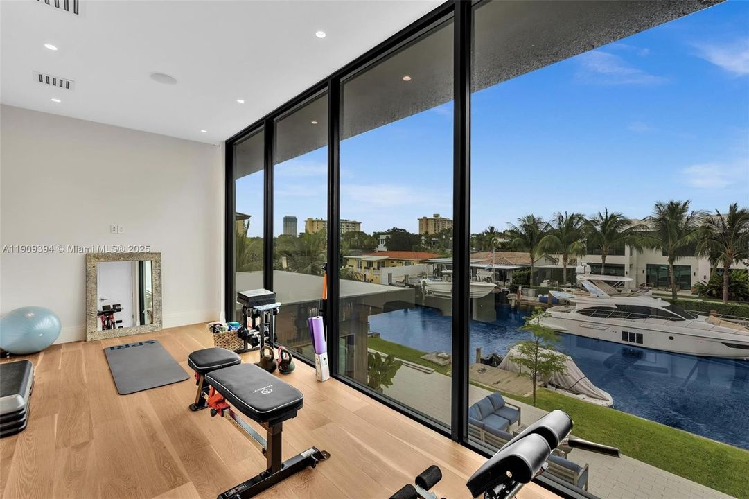 На продажу: $5,500,000 (4 спален, 4 ванн, 0 Квадратных фут)