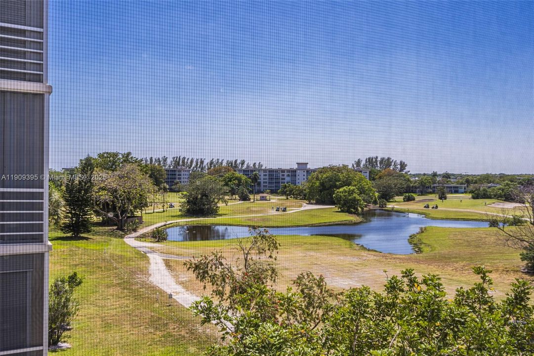 En Renta: $2,500 (2 camas, 2 baños, 1100 Pies cuadrados)