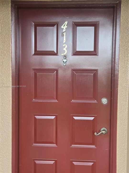 待售: $115,000 (1 贝兹, 1 浴室, 840 平方英尺)