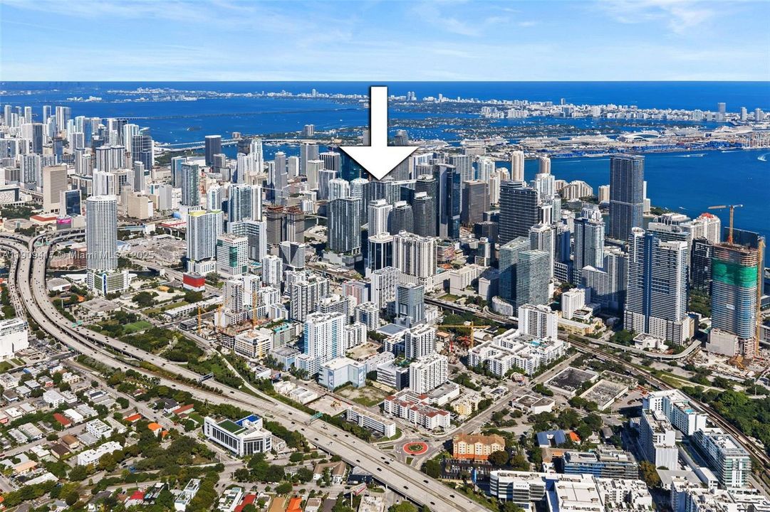 待售: $1,250,000 (2 贝兹, 2 浴室, 1270 平方英尺)