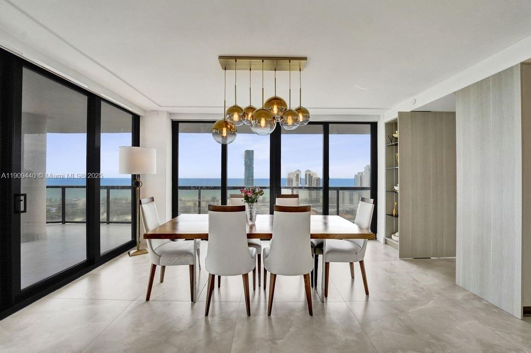 For Sale: $1,590,000 (4 beds, 2 baths, 2360 Square Feet)