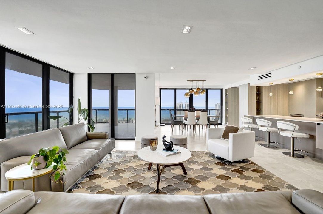 For Sale: $1,590,000 (4 beds, 2 baths, 2360 Square Feet)