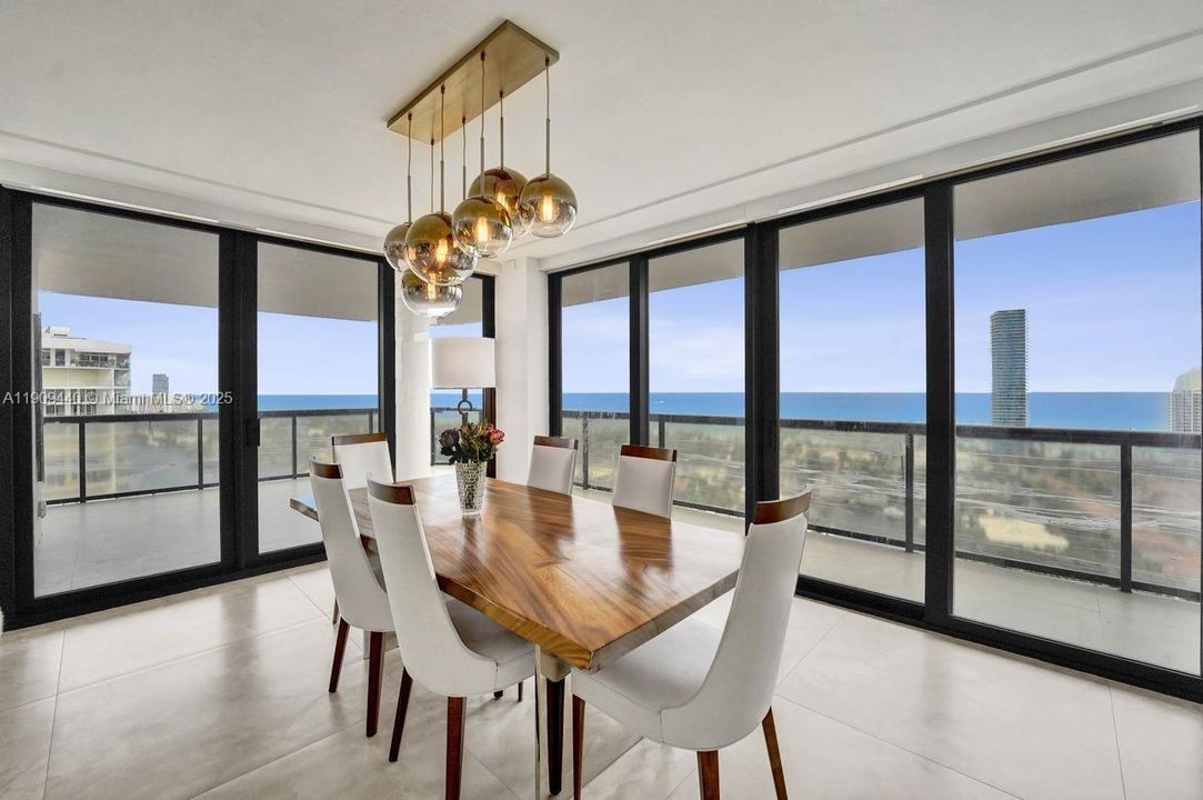 For Sale: $1,590,000 (4 beds, 2 baths, 2360 Square Feet)