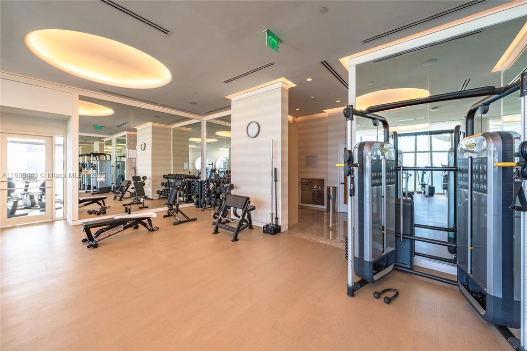 Active With Contract: $16,000 (2 beds, 2 baths, 1447 Square Feet)