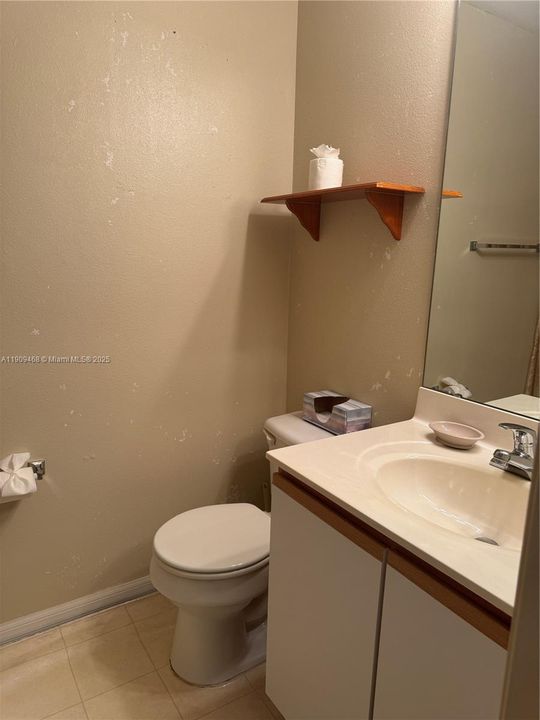 For Sale: $249,000 (3 beds, 2 baths, 1368 Square Feet)