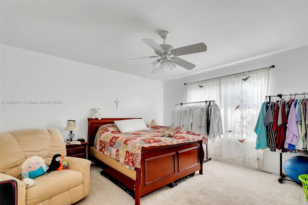 Active With Contract: $1,299,000 (4 beds, 2 baths, 3644 Square Feet)