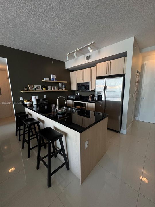 На продажу: $419,000 (1 спален, 1 ванн, 0 Квадратных фут)