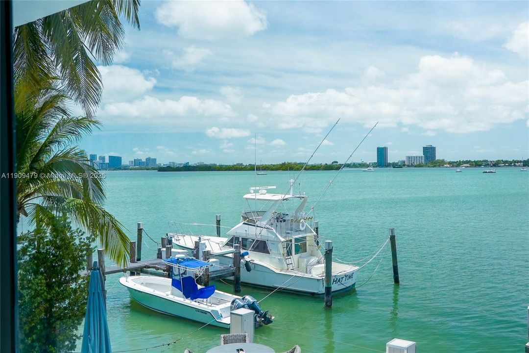 For Sale: $8,999,000 (5 beds, 4 baths, 3758 Square Feet)