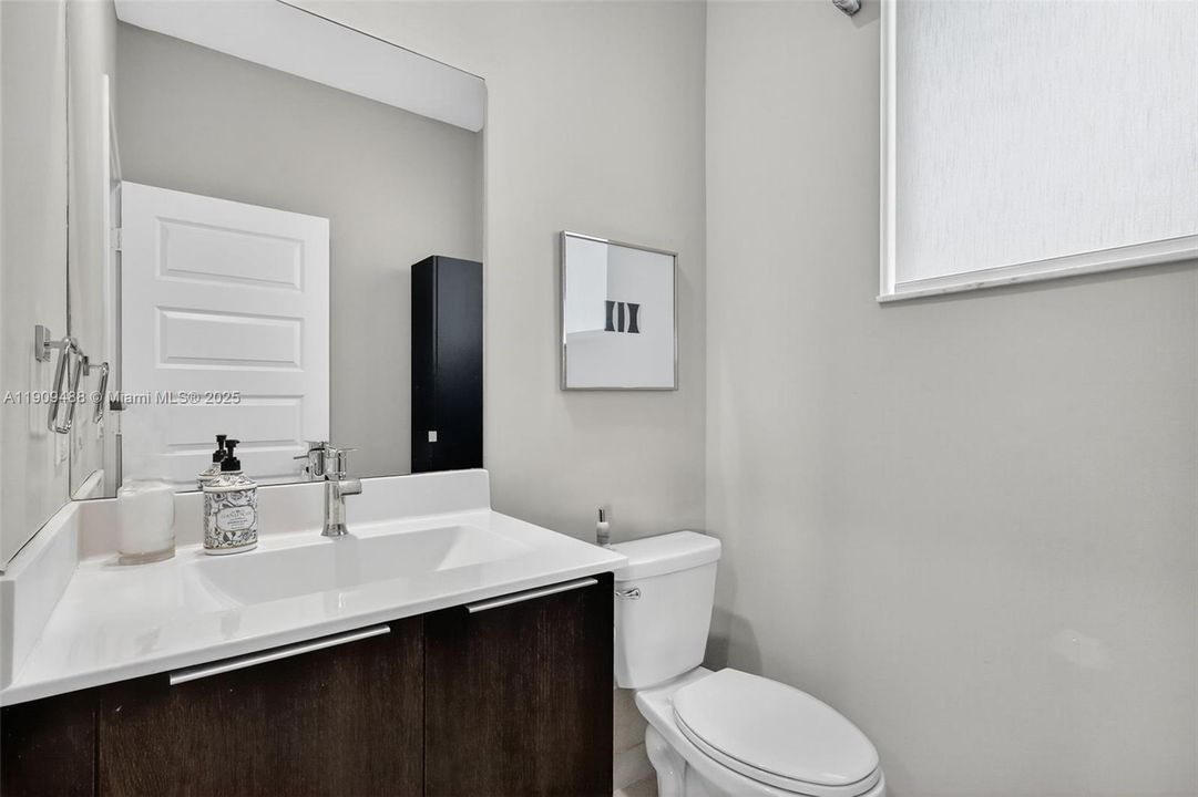 For Sale: $1,099,000 (4 beds, 2 baths, 2163 Square Feet)