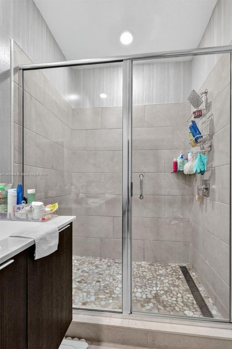 For Sale: $1,099,000 (4 beds, 2 baths, 2163 Square Feet)