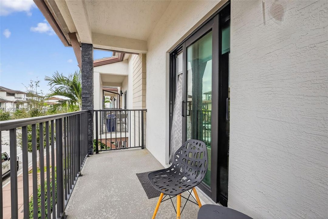 For Sale: $1,099,000 (4 beds, 2 baths, 2163 Square Feet)