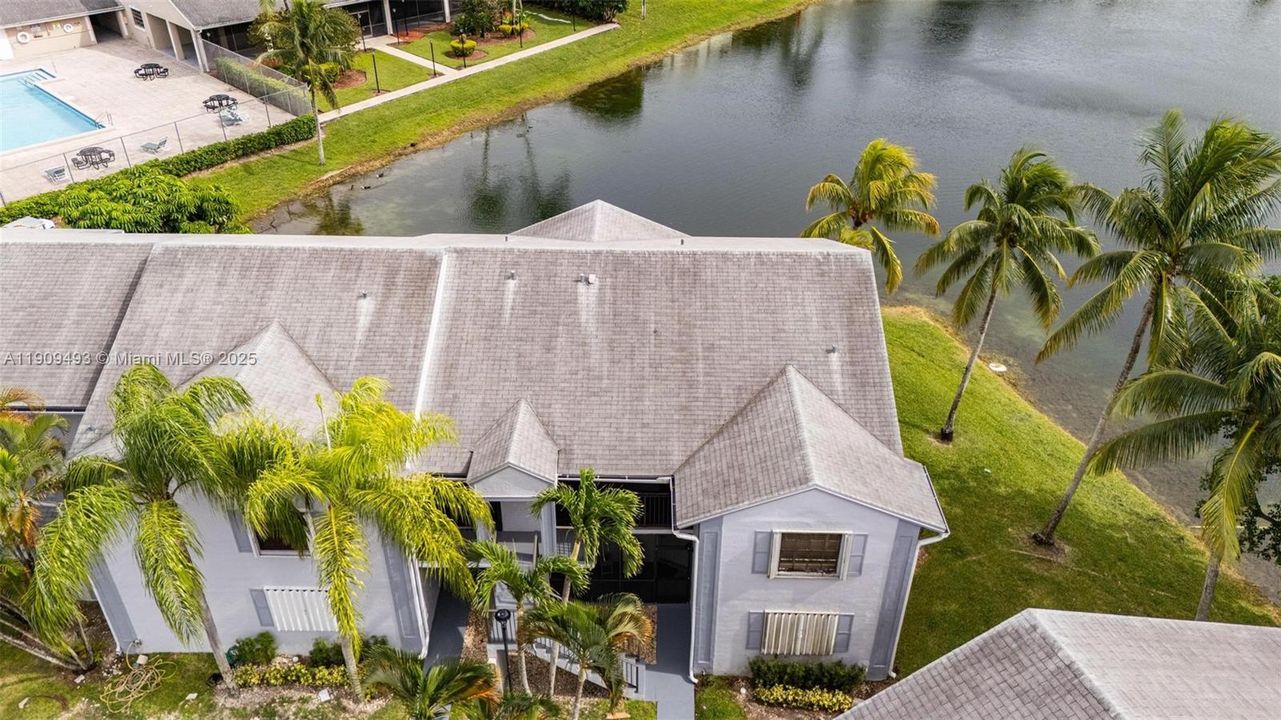 For Rent: $2,000 (3 beds, 2 baths, 1195 Square Feet)