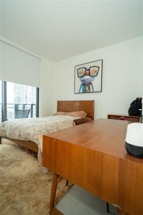 For Sale: $1,036,000 (2 beds, 2 baths, 1208 Square Feet)