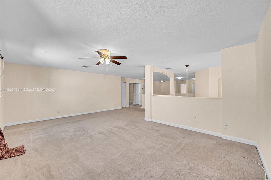 Virtual Upstairs Flexible Loft Space