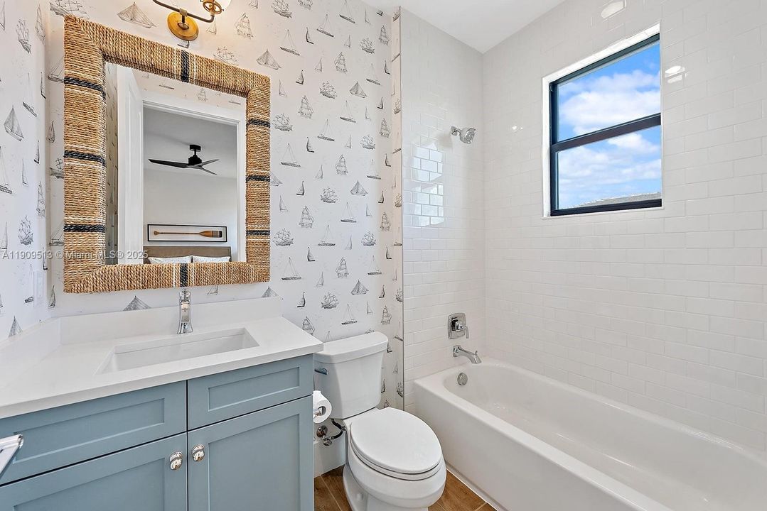 Ensuite bathroom for bedroom 4