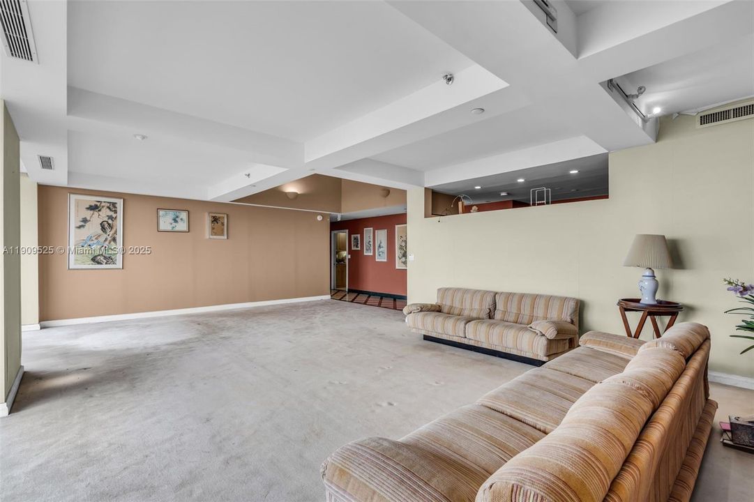 En Venta: $2,750,000 (4 camas, 4 baños, 3127 Pies cuadrados)