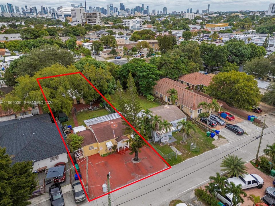 For Sale: $759,900 (0 beds, 0 baths, 2206 Square Feet)