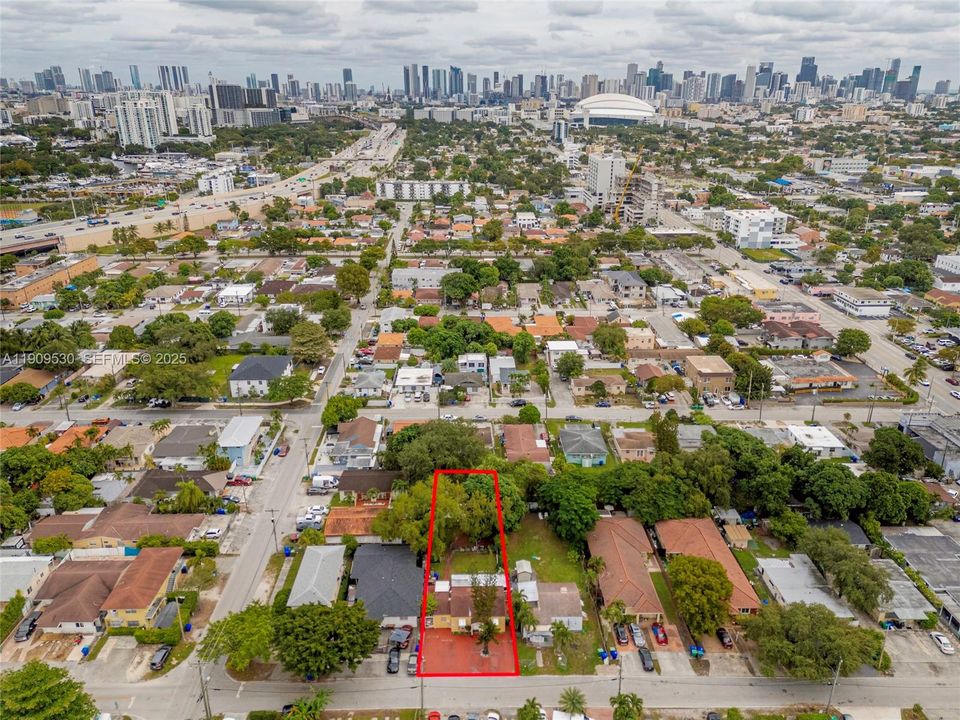 For Sale: $759,900 (0 beds, 0 baths, 2206 Square Feet)