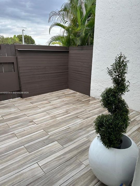 En Venta: $495,000 (3 camas, 2 baños, 1365 Pies cuadrados)