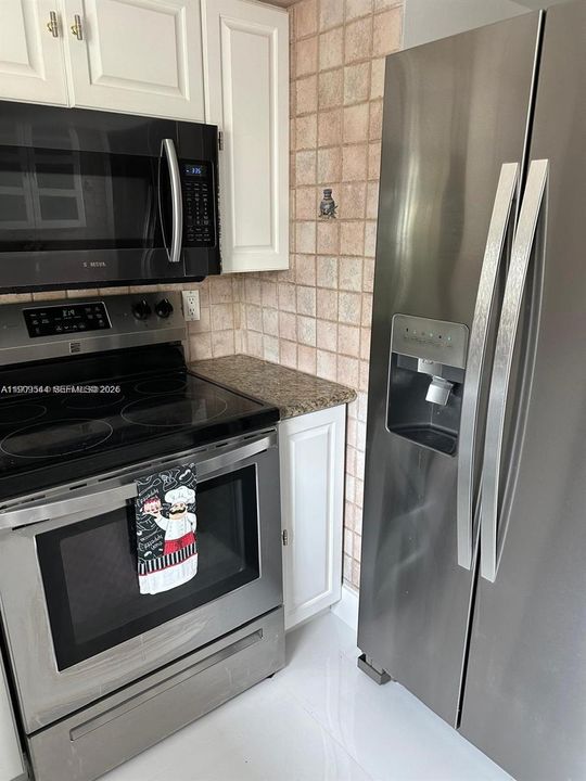 En Venta: $495,000 (3 camas, 2 baños, 1365 Pies cuadrados)