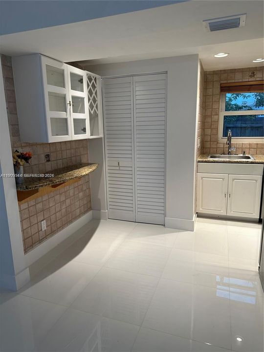 En Venta: $495,000 (3 camas, 2 baños, 1365 Pies cuadrados)