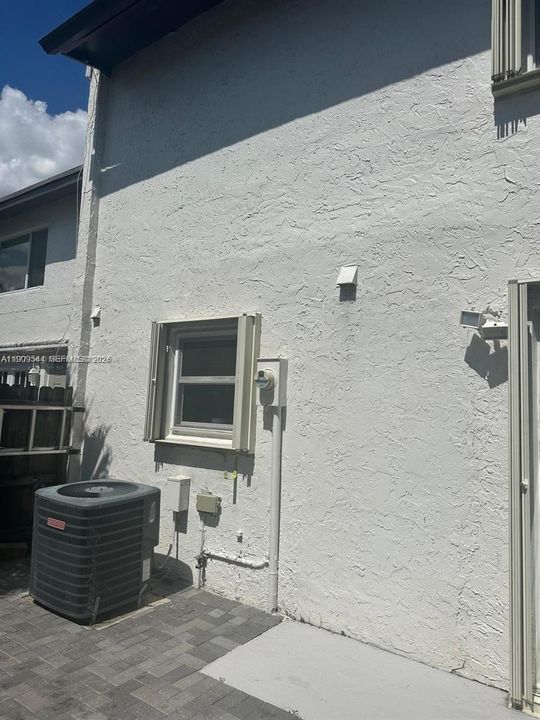 En Venta: $495,000 (3 camas, 2 baños, 1365 Pies cuadrados)