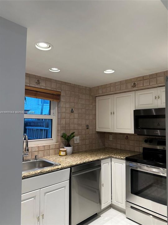 En Venta: $495,000 (3 camas, 2 baños, 1365 Pies cuadrados)