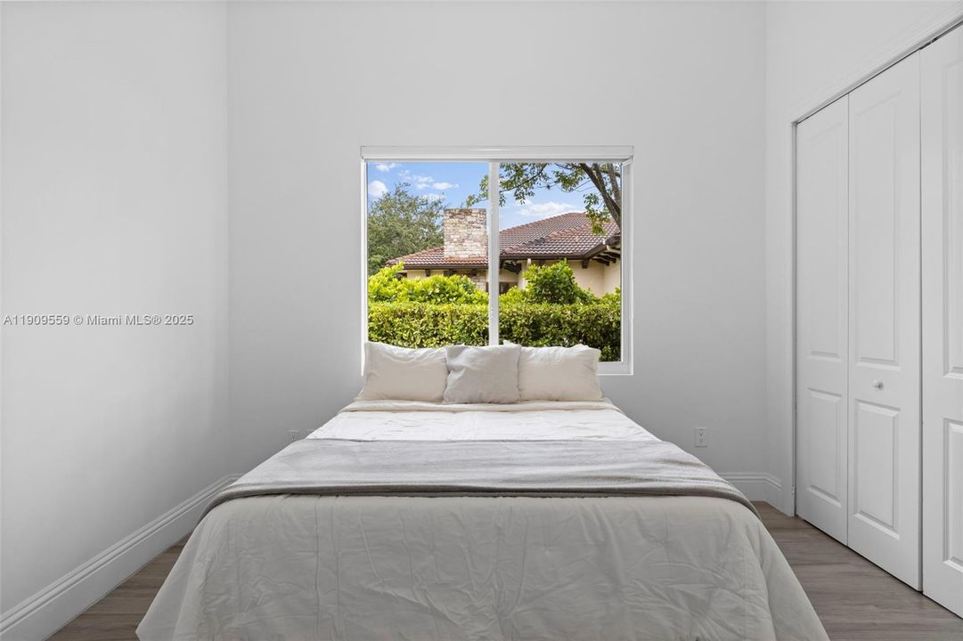 В аренду: $17,000 (6 спален, 6 ванн, 4444 Квадратных фут)