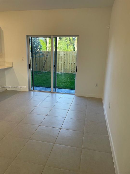 For Sale: $450,000 (3 beds, 2 baths, 1588 Square Feet)