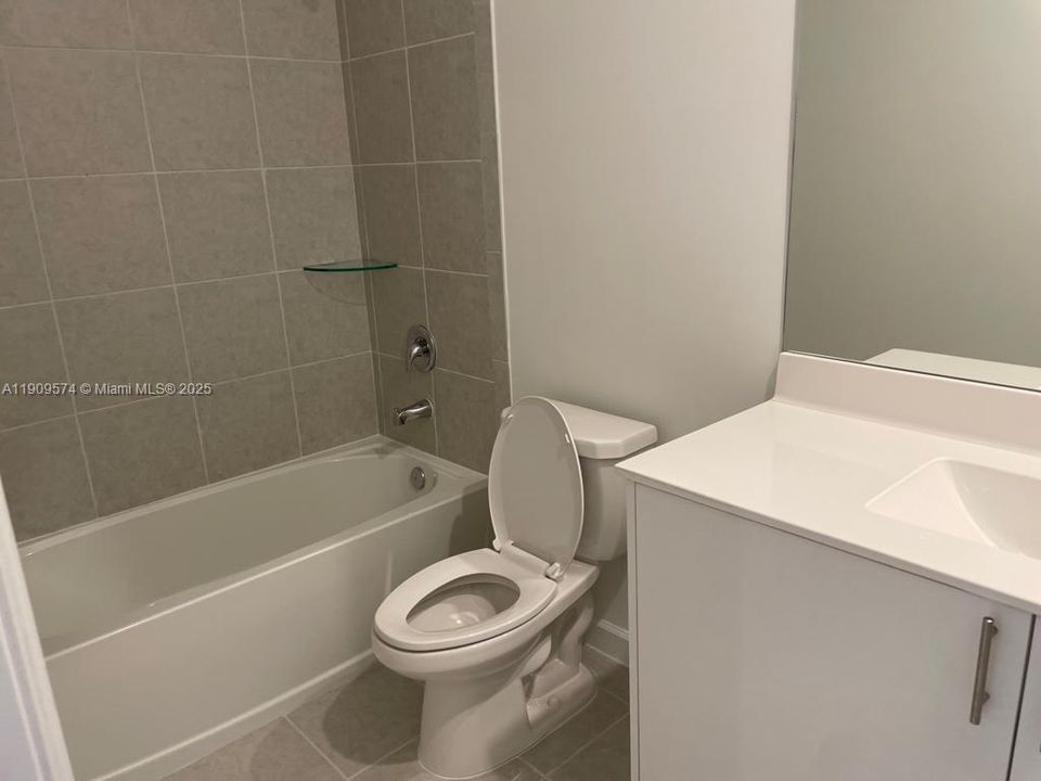 For Sale: $450,000 (3 beds, 2 baths, 1588 Square Feet)