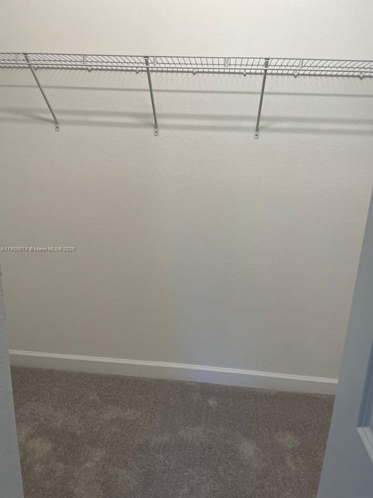 For Sale: $450,000 (3 beds, 2 baths, 1588 Square Feet)