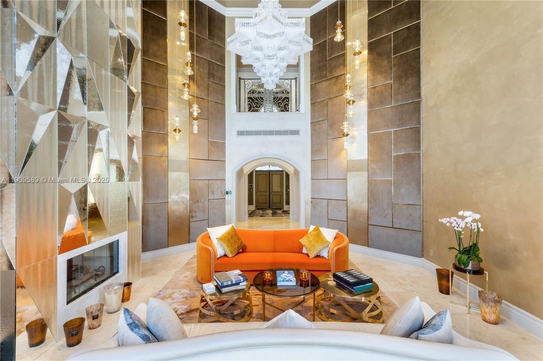 For Sale: $18,500,000 (9 beds, 8 baths, 9997 Square Feet)