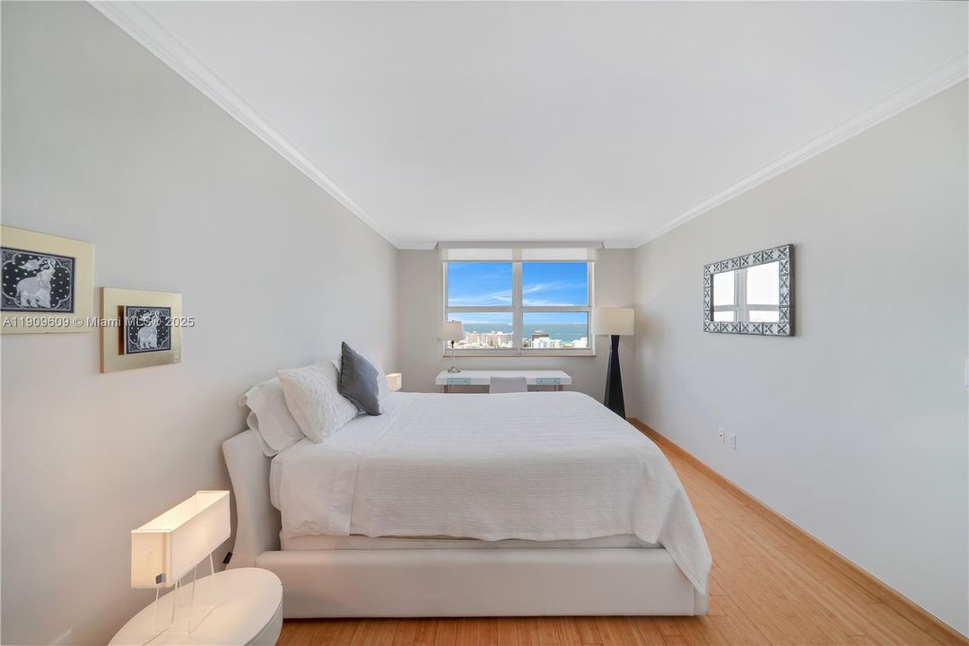 Active With Contract: $6,500 (2 beds, 2 baths, 1130 Square Feet)