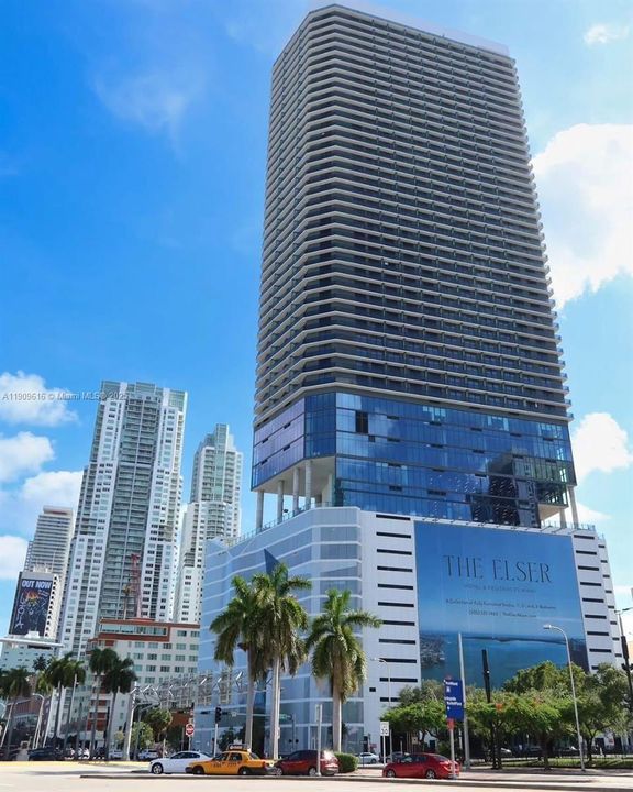 待售: $750,000 (0 贝兹, 1 浴室, 442 平方英尺)