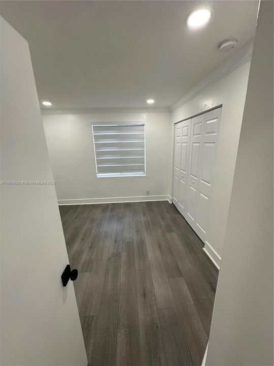 Activo con contrato: $599,000 (3 camas, 2 baños, 2103 Pies cuadrados)