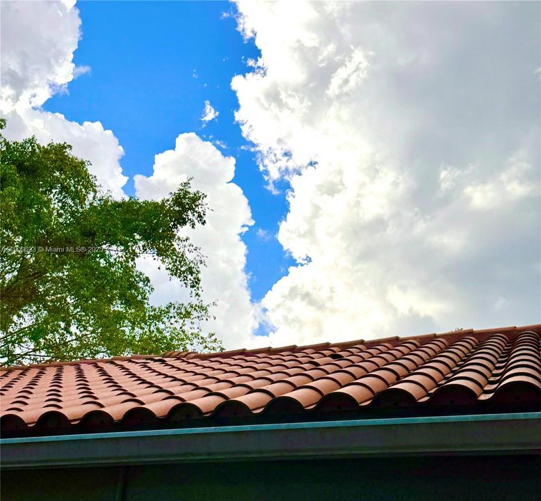 For Sale: $572,000 (3 beds, 2 baths, 1380 Square Feet)