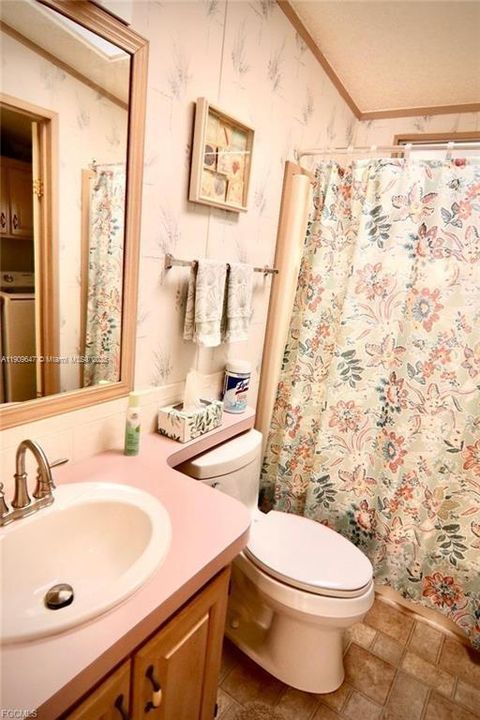 Недавно продано: $120,000 (2 спален, 2 ванн, 0 Квадратных фут)