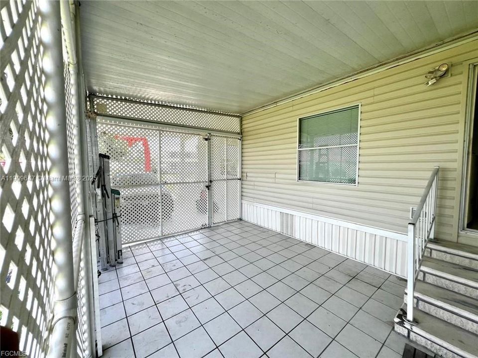 Недавно продано: $120,000 (2 спален, 2 ванн, 0 Квадратных фут)