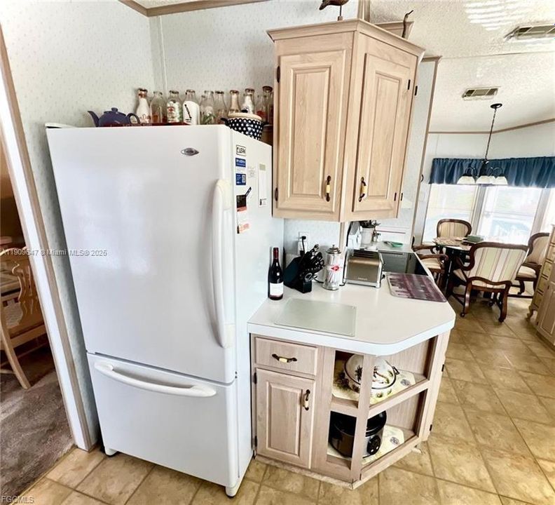 Недавно продано: $120,000 (2 спален, 2 ванн, 0 Квадратных фут)