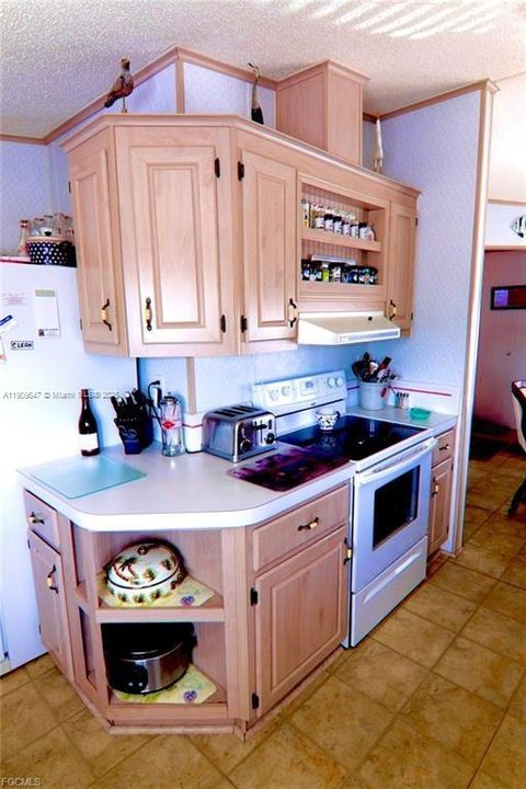 Недавно продано: $120,000 (2 спален, 2 ванн, 0 Квадратных фут)