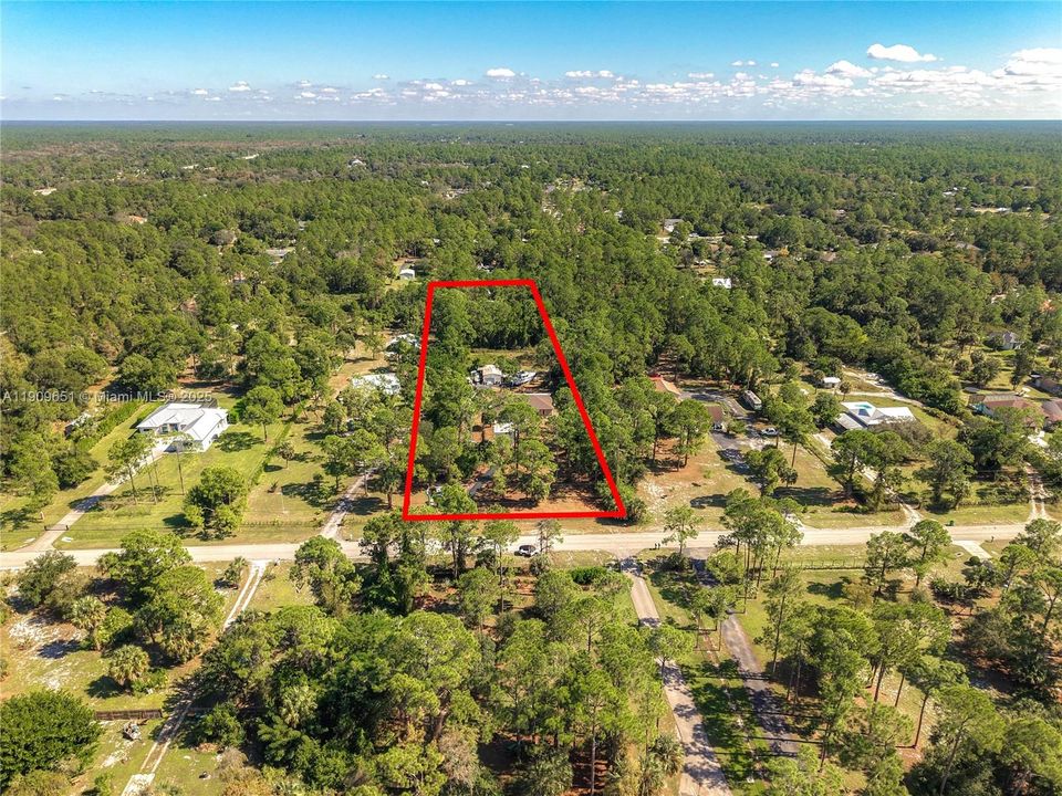 For Sale: $495,000 (3 beds, 2 baths, 1881 Square Feet)