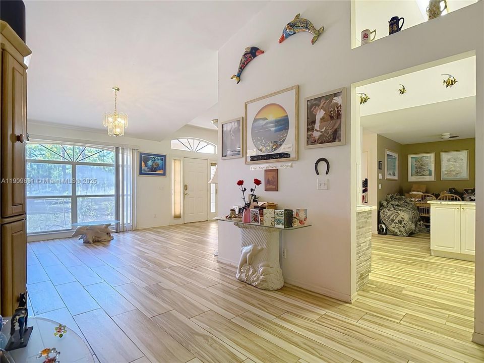 For Sale: $495,000 (3 beds, 2 baths, 1881 Square Feet)