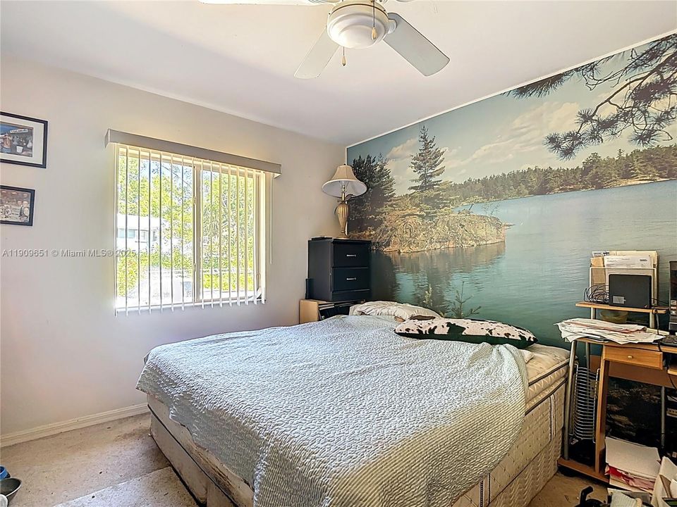 For Sale: $495,000 (3 beds, 2 baths, 1881 Square Feet)