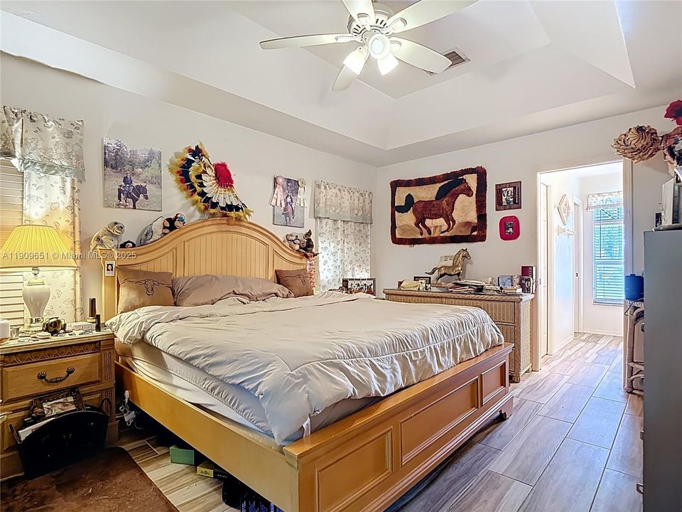 For Sale: $495,000 (3 beds, 2 baths, 1881 Square Feet)