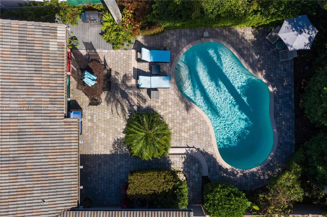 For Rent: $5,450 (4 beds, 3 baths, 1549 Square Feet)