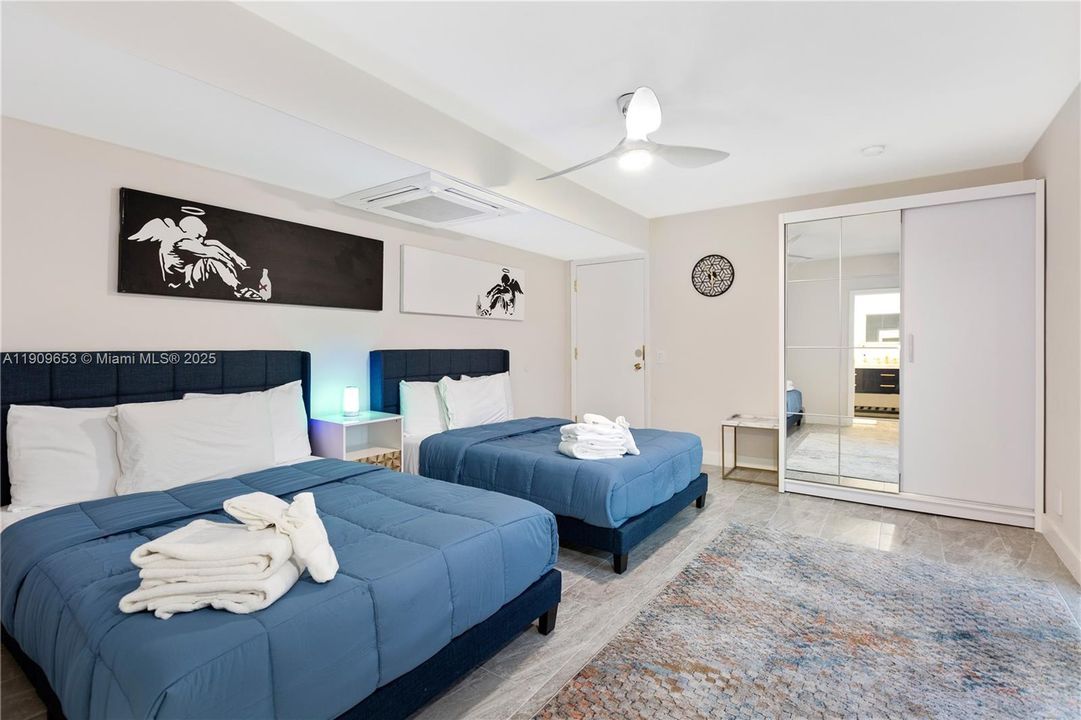 For Rent: $5,450 (4 beds, 3 baths, 1549 Square Feet)