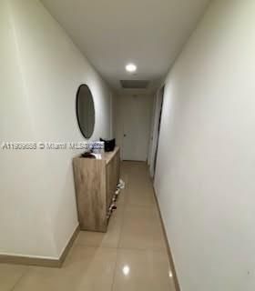 For Sale: $1,145,000 (2 beds, 2 baths, 1269 Square Feet)